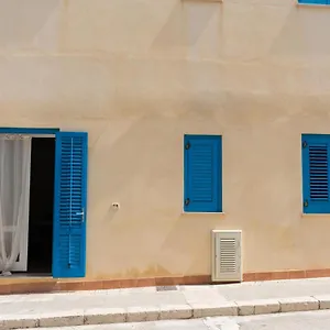 https://appartamenti-praya.sicilyhotelsitaly.net