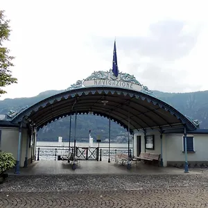 https://la-piazza-al-lago-a-40-metri-dal-lago.it-lombardy.com